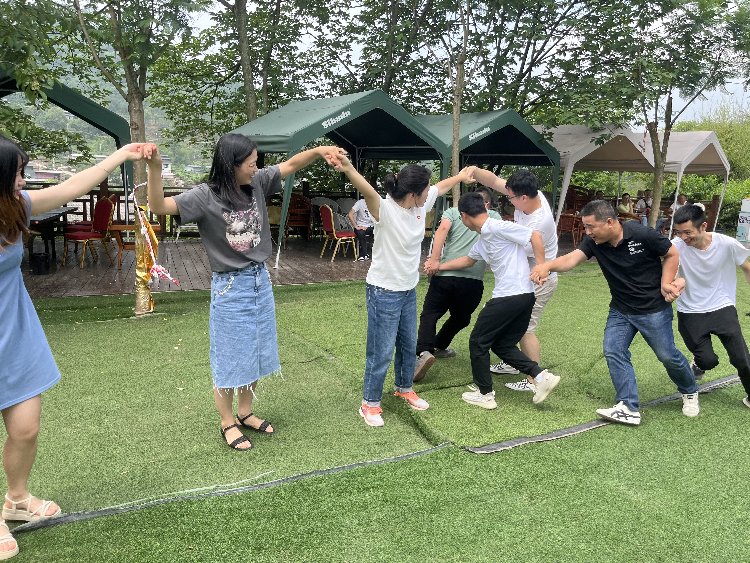 “飛揚(yáng)青春，快樂(lè)出發(fā)”——四川德潤(rùn)信息工程有限公司2023夏季主題團(tuán)建活動(dòng)