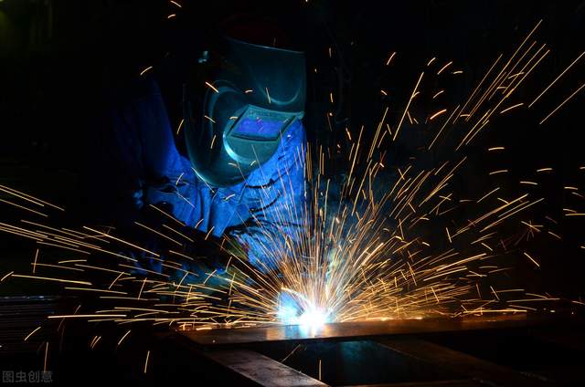 電焊工未來前景如何？將來會被機器人淘汰嗎？